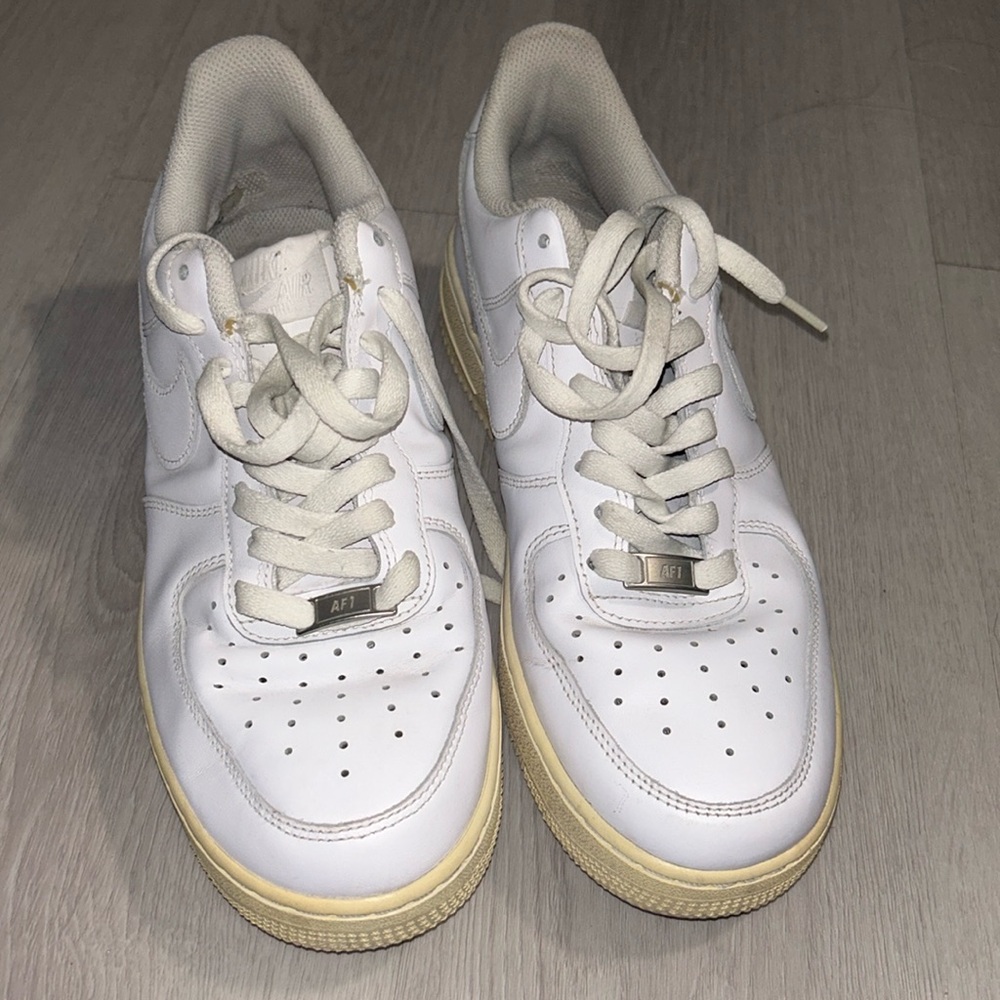 Mens Nike air force size 9 1/2